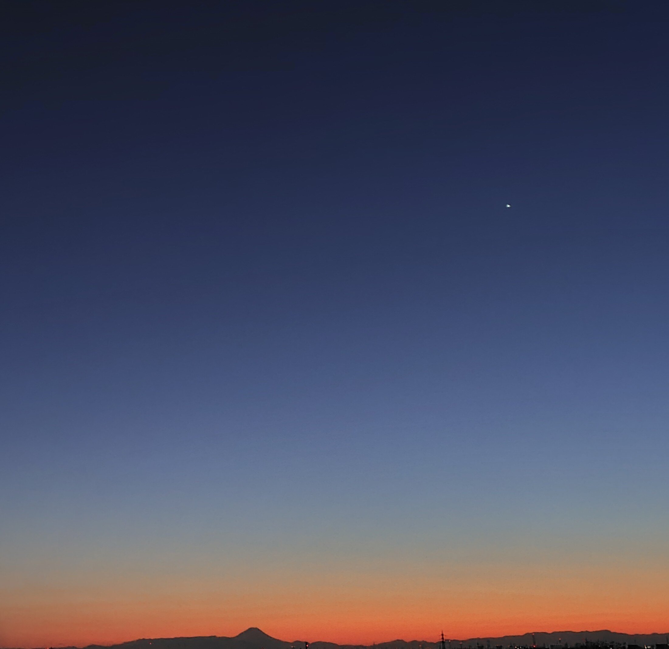 寒い日の星空